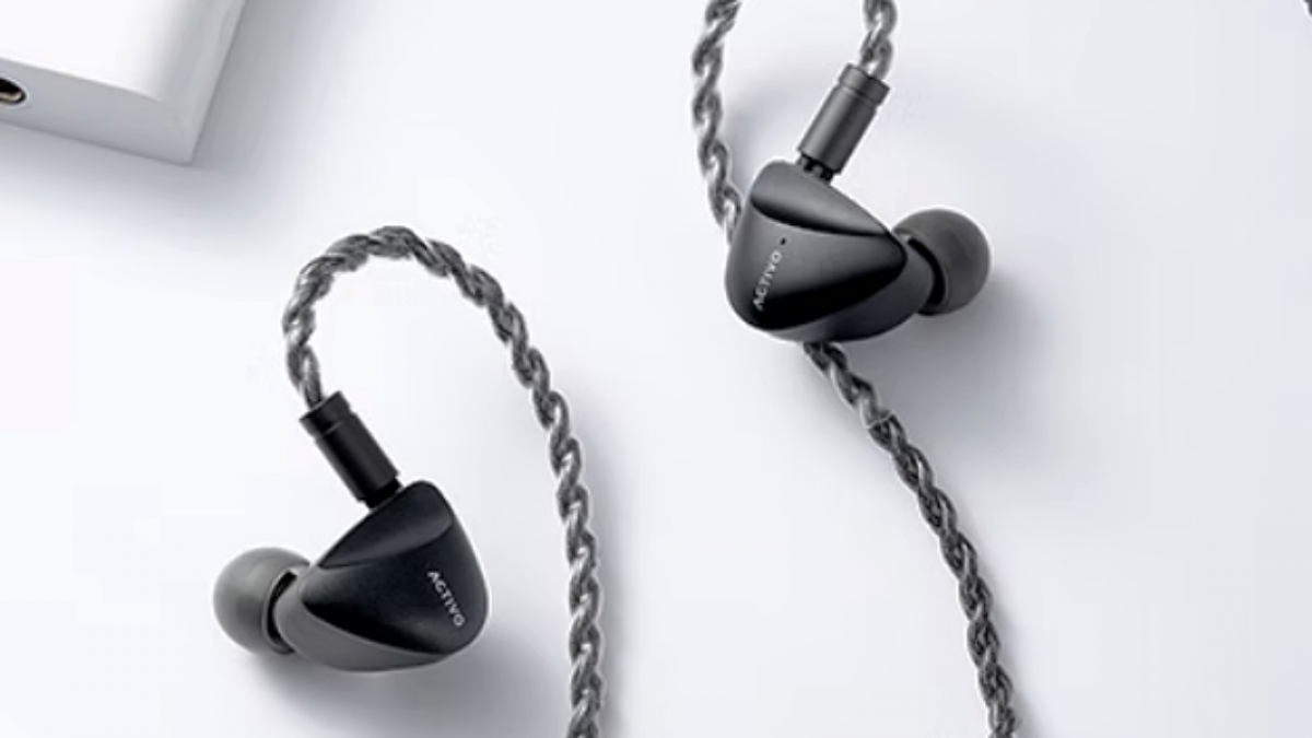 Представлены внутриканальные наушники ACTIVO Scoop Black