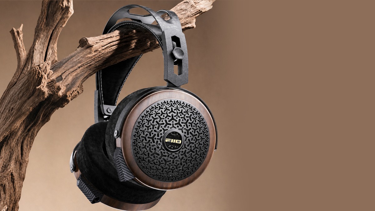 FiiO FT15: массив североамериканского черного ореха FAS и открытая металлическая решетка